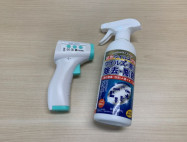 通勤車に体温計と除菌スプレーを設置