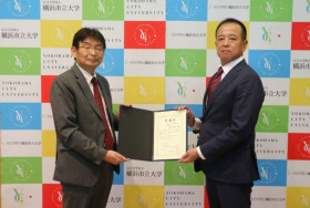 横浜市立大学付属病院へ100万円を寄付