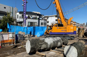 街路築造工事及び擁壁設置工事